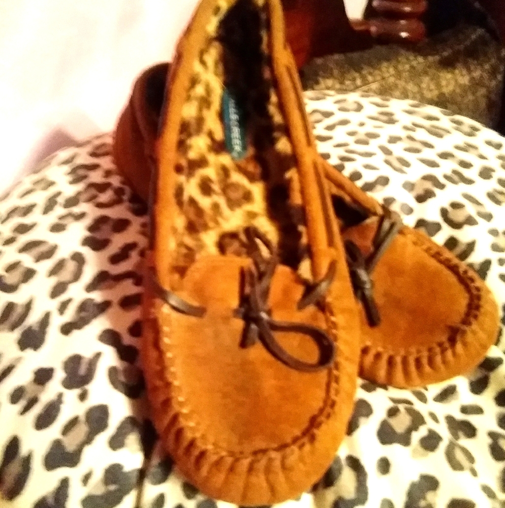 Brown slipons